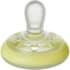 Retrouvez Tommee Tippee Lot de 2 sucettes nuit closer to nature forme naturelle 0-6 mois aux meilleurs prix sur Bebemaman.ma !