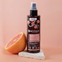 Retrouvez Centifolia Brume Fixante et Volume - Laque Bio pour tous types de cheveux aux meilleurs prix sur Bebemaman.ma . Livraison à domicile partout au Maroc.